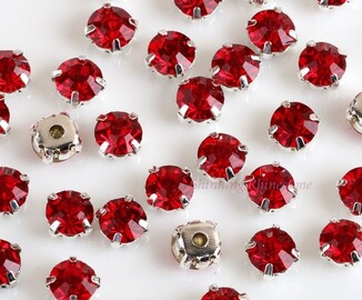 Round-shaped glass rhinestones with crystal